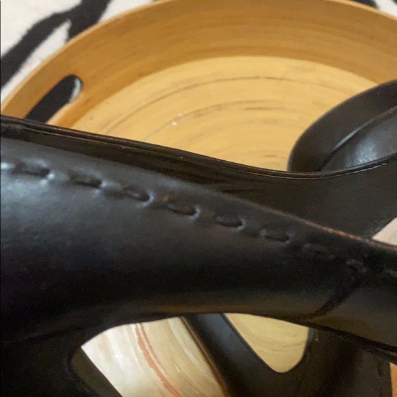 ‼️ Le Chateau Leather Beautiful Solid Heel - Picture 4 of 7